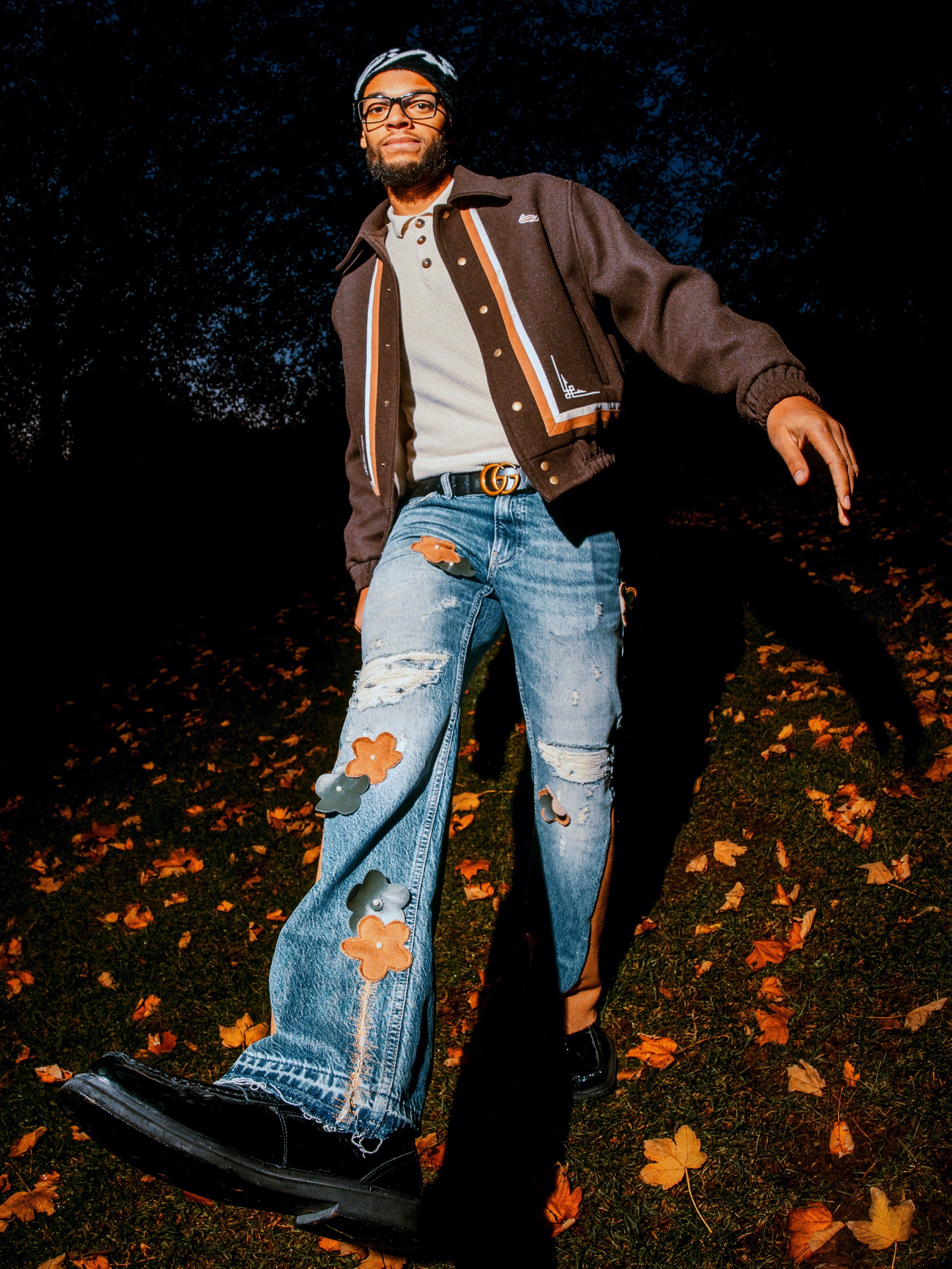 JEAN FLOWERS AND PEARLS